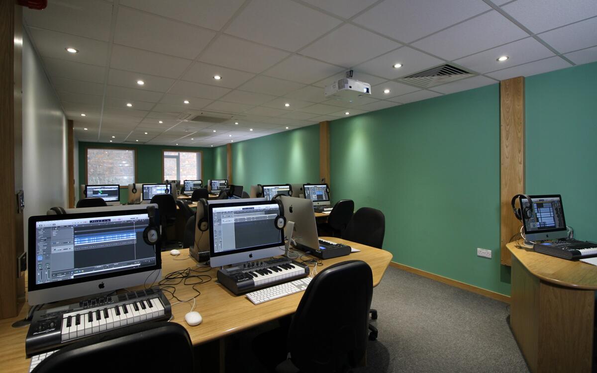 Mac Suite 3 at Spirit Studios