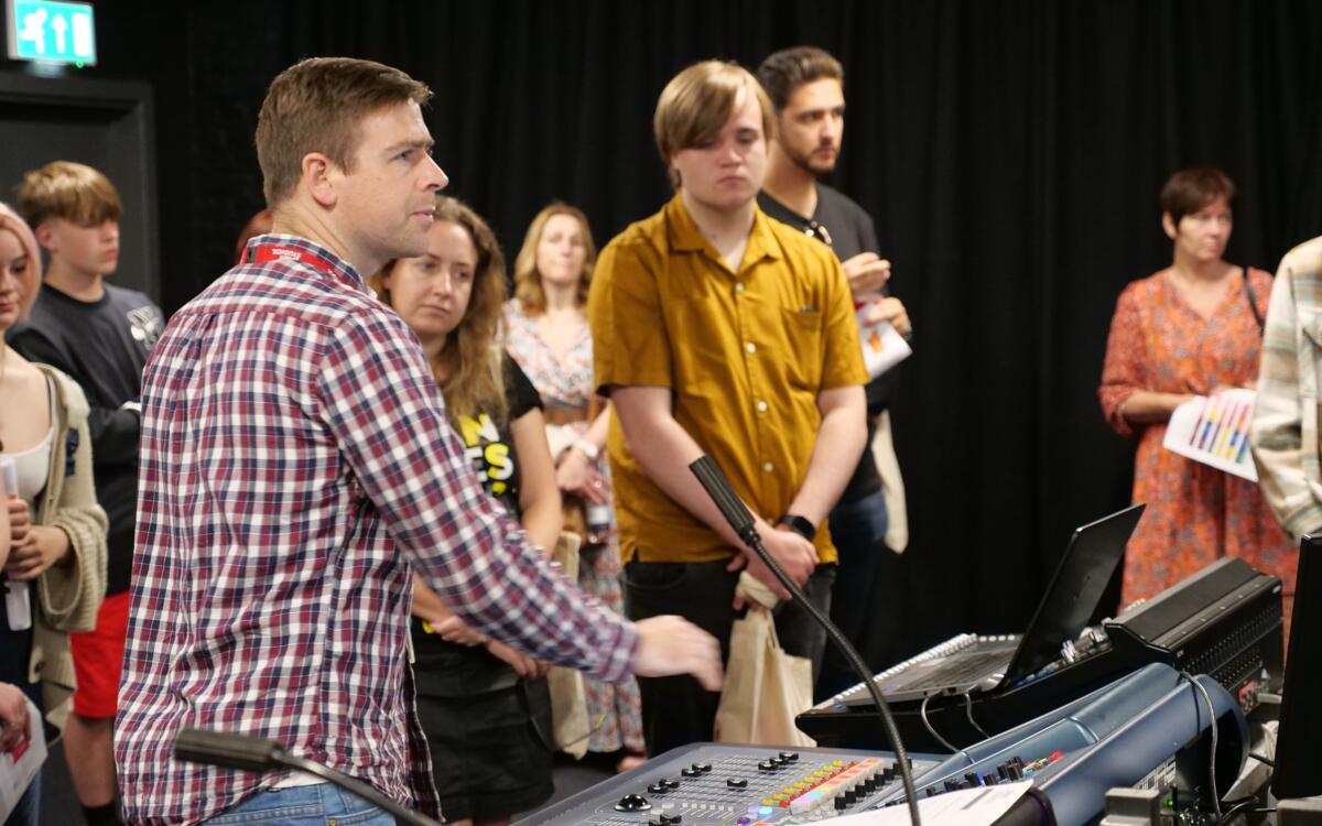 Spirit Studios tutor showing how to use the stage equipment for live sound
