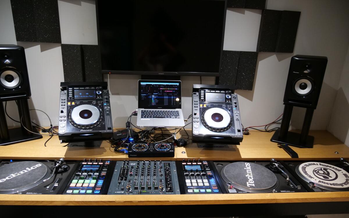 DJ equipment in the Allen & Heat Studio with Technics Turntables